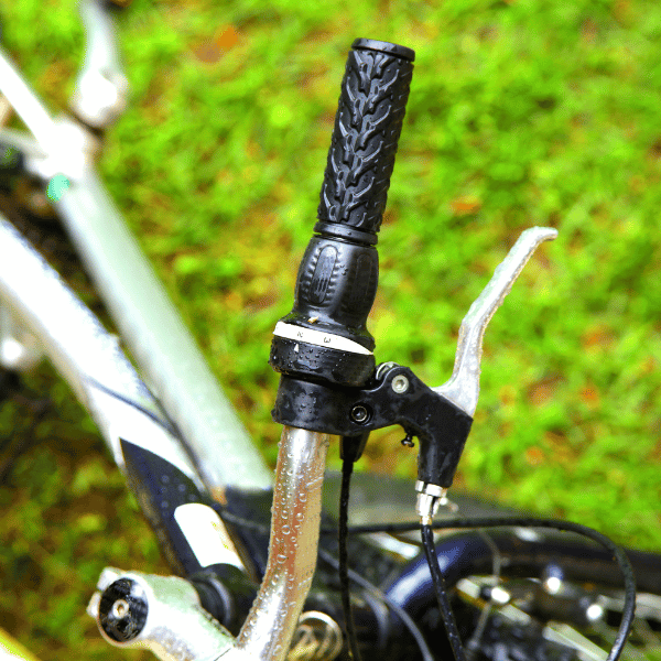 adjust the length of your bicycle’s handlebar post 